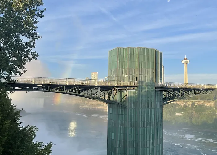 Cambria Hotel Niagara Falls