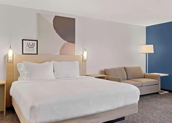 Spark By Hilton Newcomerstown