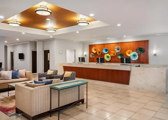 Eastgate Hotel - BW Signature Collection