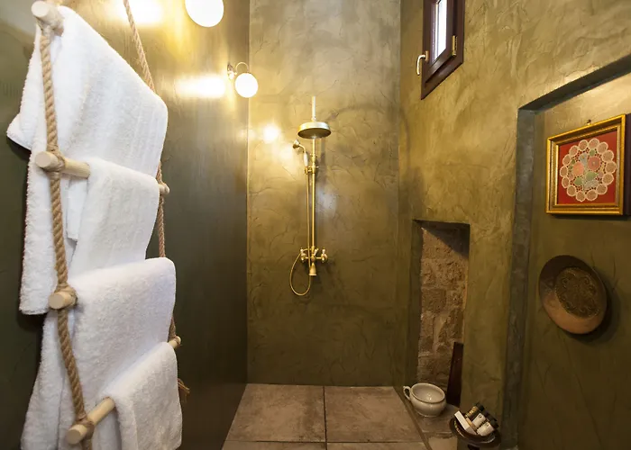 Porolithos Boutique Hotel
