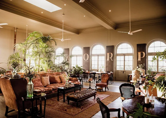 Dorp Hotel