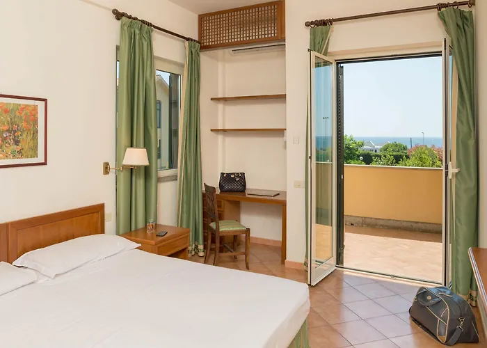 Hotel Baia Del Sole