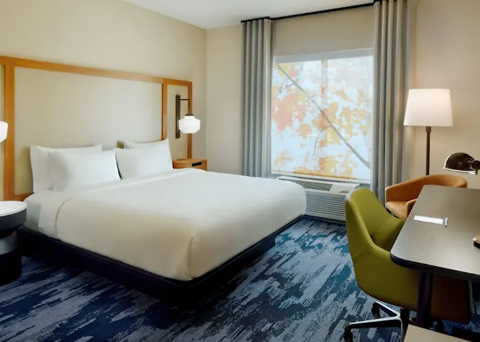 Fairfield By Marriott Inn & Suites Alpharetta Avalon Area