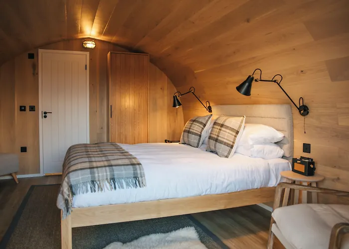 Bracken Hide Hotel