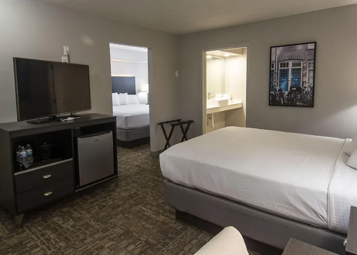 Americana Modern Hotel