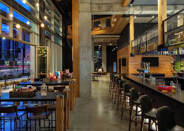 Moxy Minneapolis Downtown