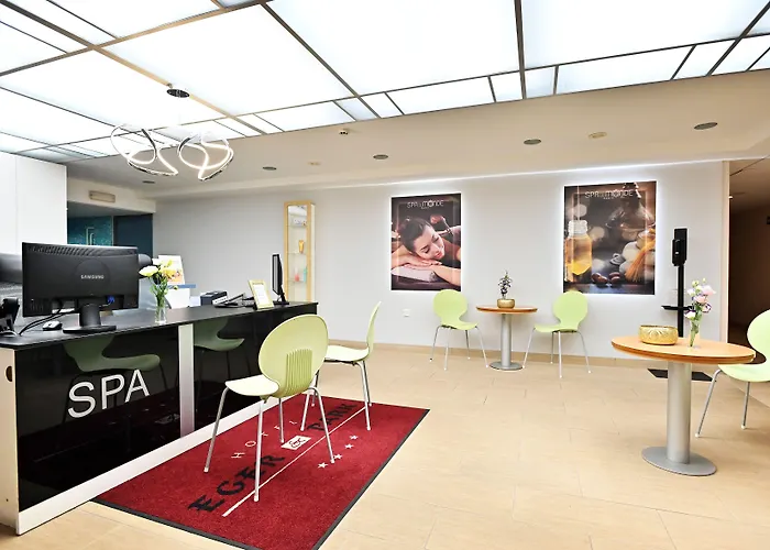 Hotel Eger & Park