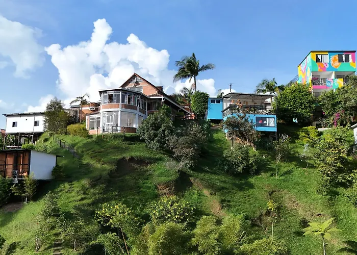 La Madriguera Hotel Guatape Con Embalse