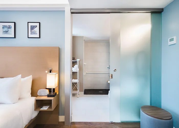 Wingate By Wyndham Bronx Haven Park