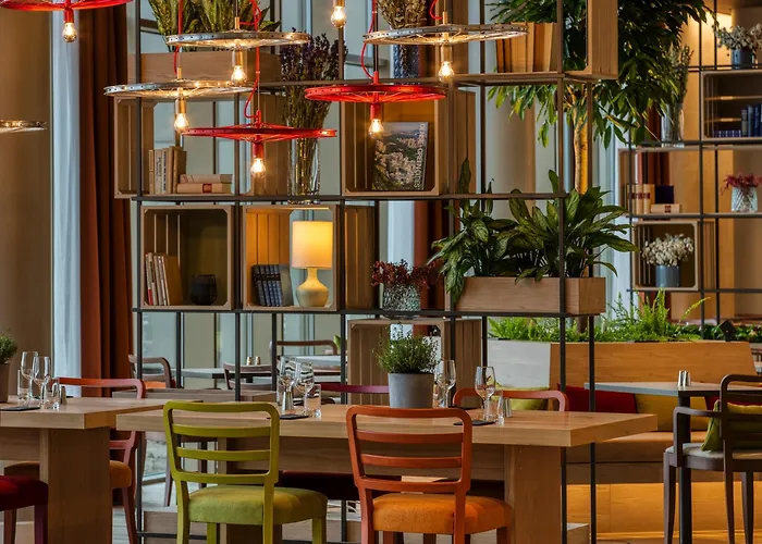 IntercityHotel Amsterdam Airport