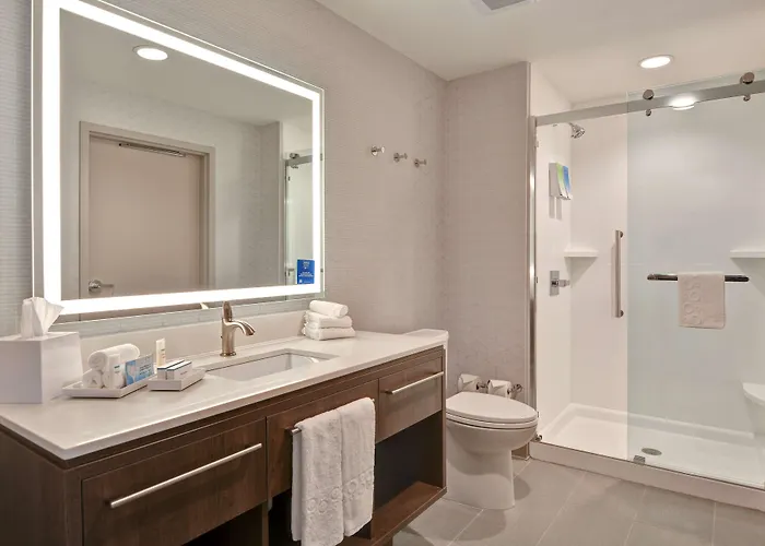 Home2 Suites By Hilton Savannah Midtown, Ga