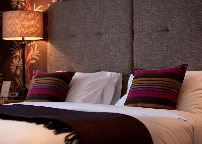 The Townhouse Hotel