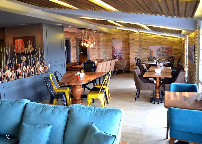 Hotel Zade