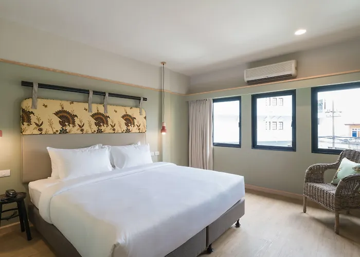 The Blanket Hotel Phuket Old Town