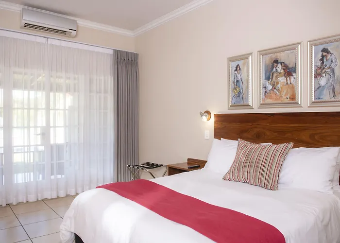 Palm Park Hotel