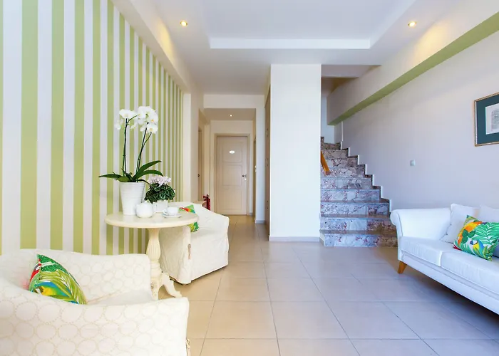 Hotel Ideon