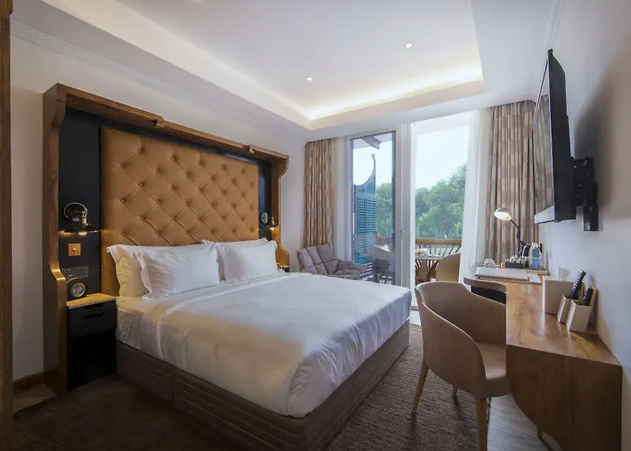 The Radh Hotel