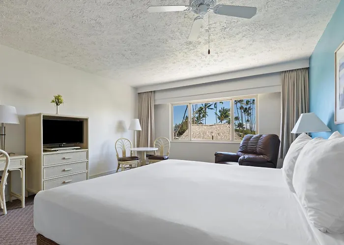 Maui Seaside Hotel
