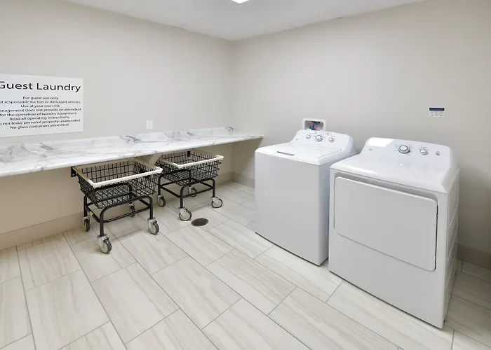 Holiday Inn Express & Suites - Millersburg By Ihg