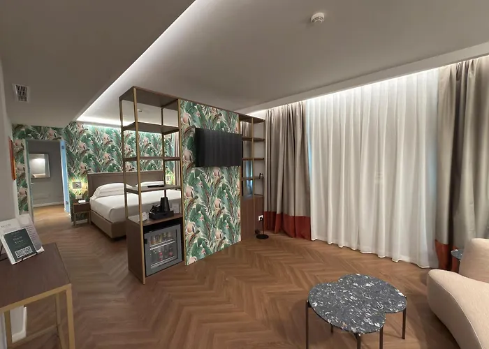 MO.OM Hotel