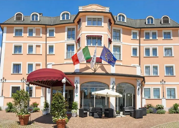 Green Hotel