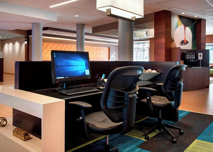 Fairfield Inn & Suites By Marriott Buffalo Amherst/University