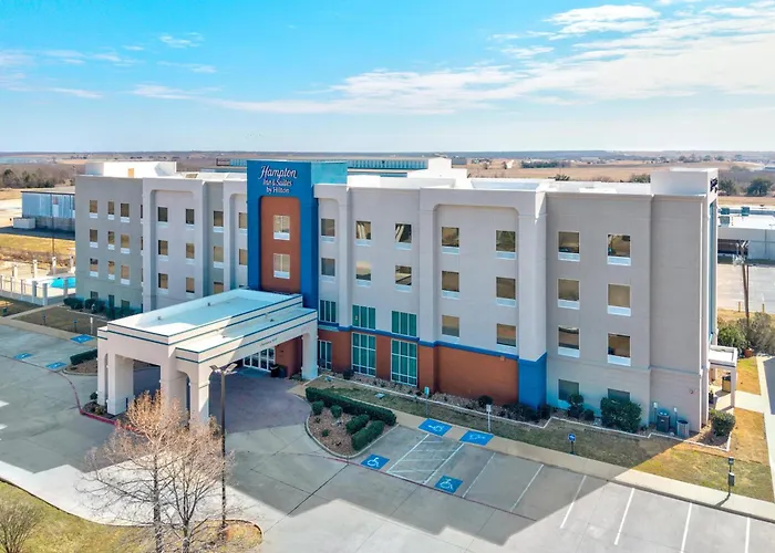 Hampton Inn & Suites Corsicana