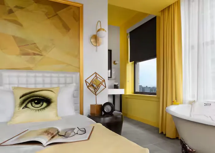 Angad Arts Hotel St. Louis, Tapestry Collection By Hilton
