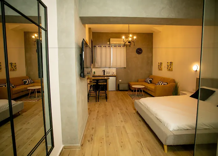Eshel Mansion - Boutique Suites