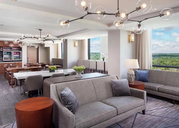 Hilton Rochester Mayo Clinic Area