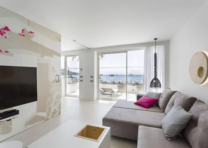 One Ibiza Suites