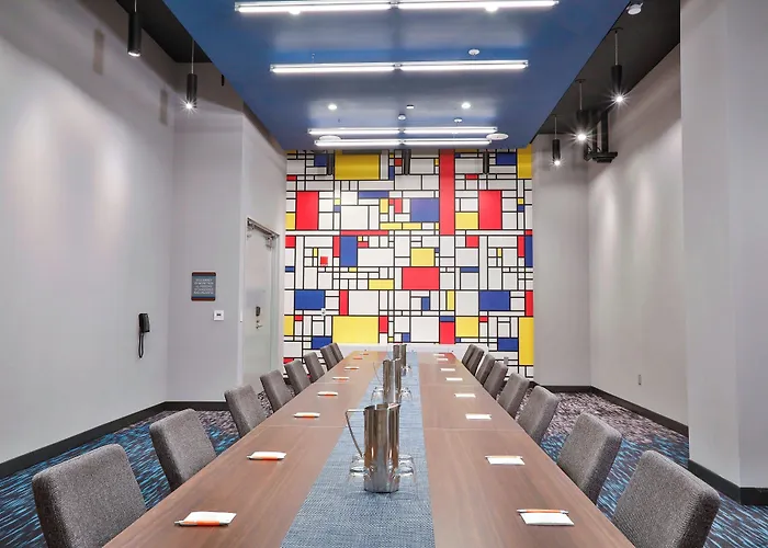 Aloft By Marriott Chicago Mag Mile