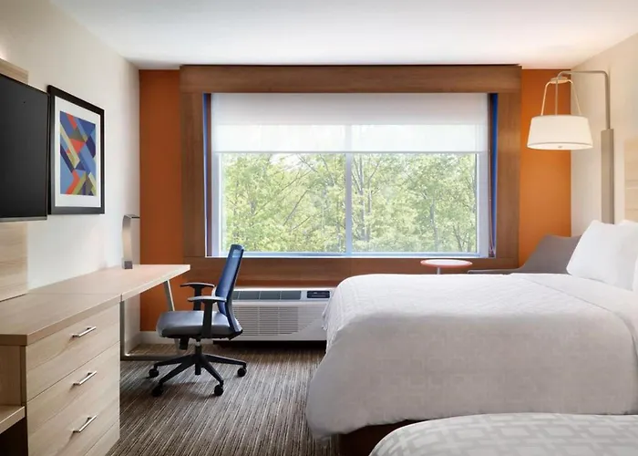 Holiday Inn Express & Suites Blythe By Ihg