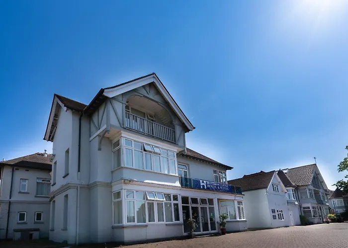Heathrow Slough Hotel & Suites