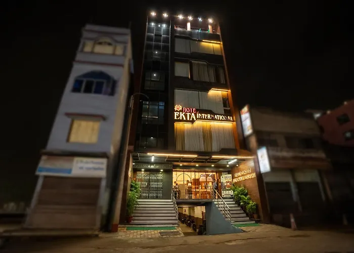 Hotel Ekta International !! 300 Mts From Baba Baidyanath Dham Temple !!