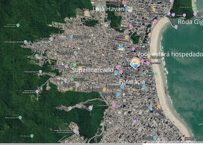 Apto 2 dormitórios, quadra mar com garagem e ar condicionado