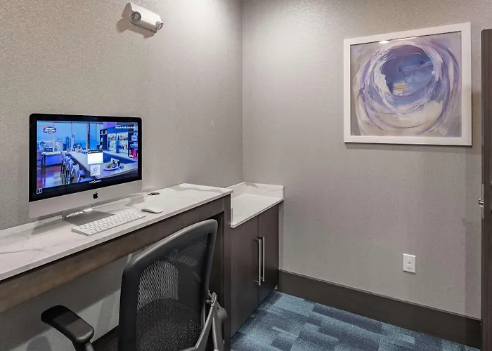 Hampton Inn&Suites Dallas/Plano Central