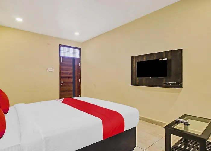 Super Hotel O Lakshmi Royal Inn