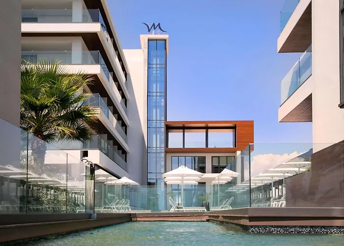 Mercure Larnaca Beach Resort
