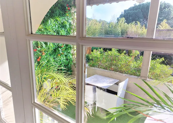Les Jardins de Bormes, hôtel adult only avec piscine, jacuzzi et sauna