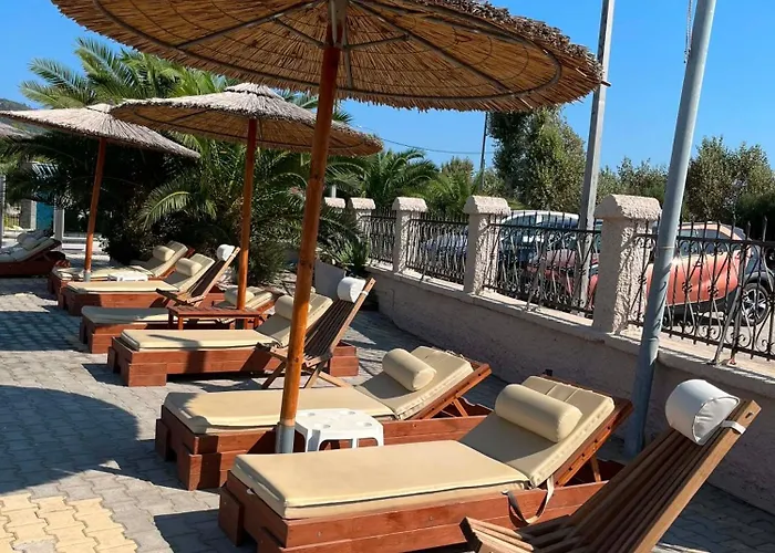 Hotel Palmera Sarti