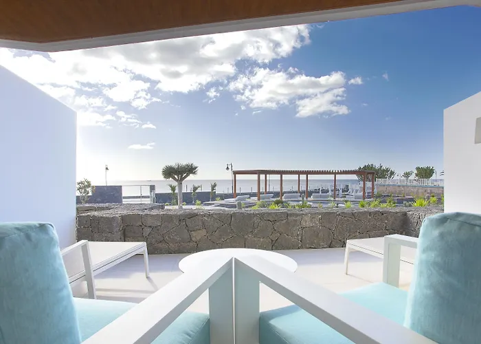 Hotel Lava Beach