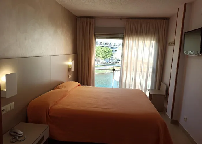Hotel Marina