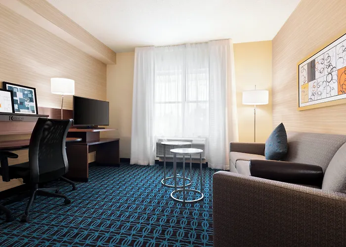 Fairfield Inn & Suites By Marriott Charlottesville Downtown/University Area