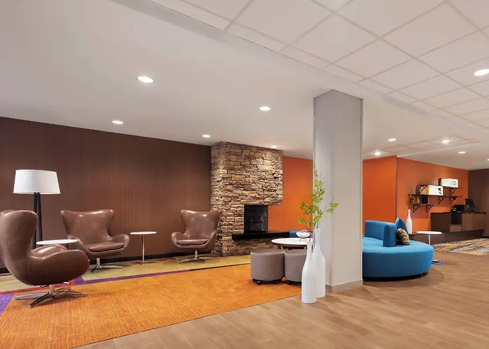 Fairfield Inn & Suites By Marriott Charlottesville Downtown/University Area