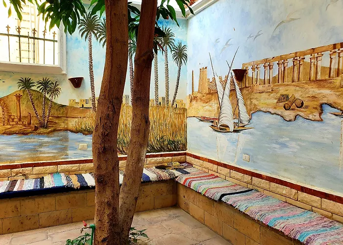 Spring Hotel Luxor