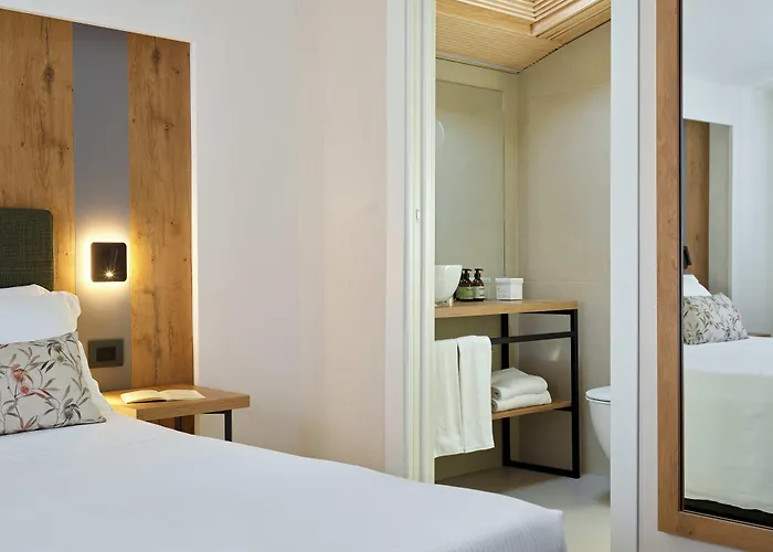 Hotel America