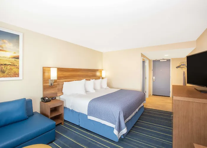 Days Inn & Suites By Wyndham Kearney Ne