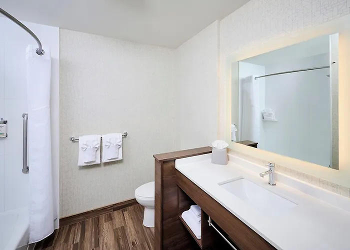 Holiday Inn Express & Suites - Brantford By Ihg