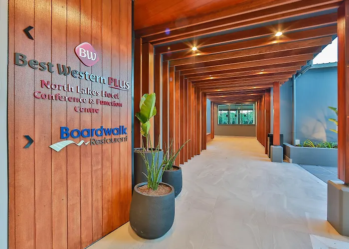 Best Western Plus North Lakes Hotel